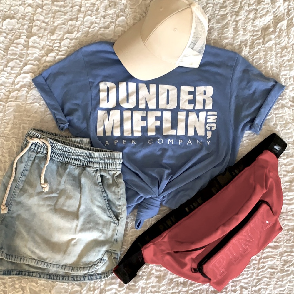 Dunder Mifflin Graphic Tee